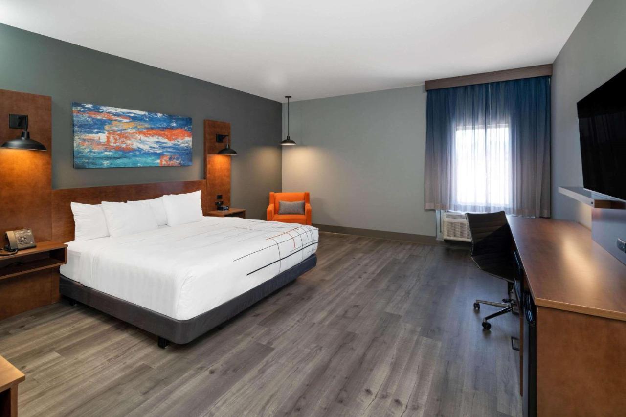 La Quinta Inn & Suites By Wyndham Louisville Ne - Old Henry Rd Dış mekan fotoğraf